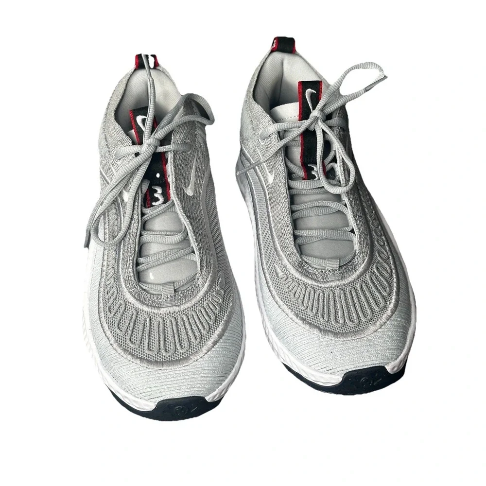 Nike cosmic unity